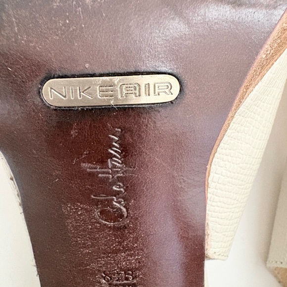 Cole Haan  Nike air Cream Elegant Leather Peep Toe Heel Slingback Sz 8.5/3” Heel - Picture 11 of 14
